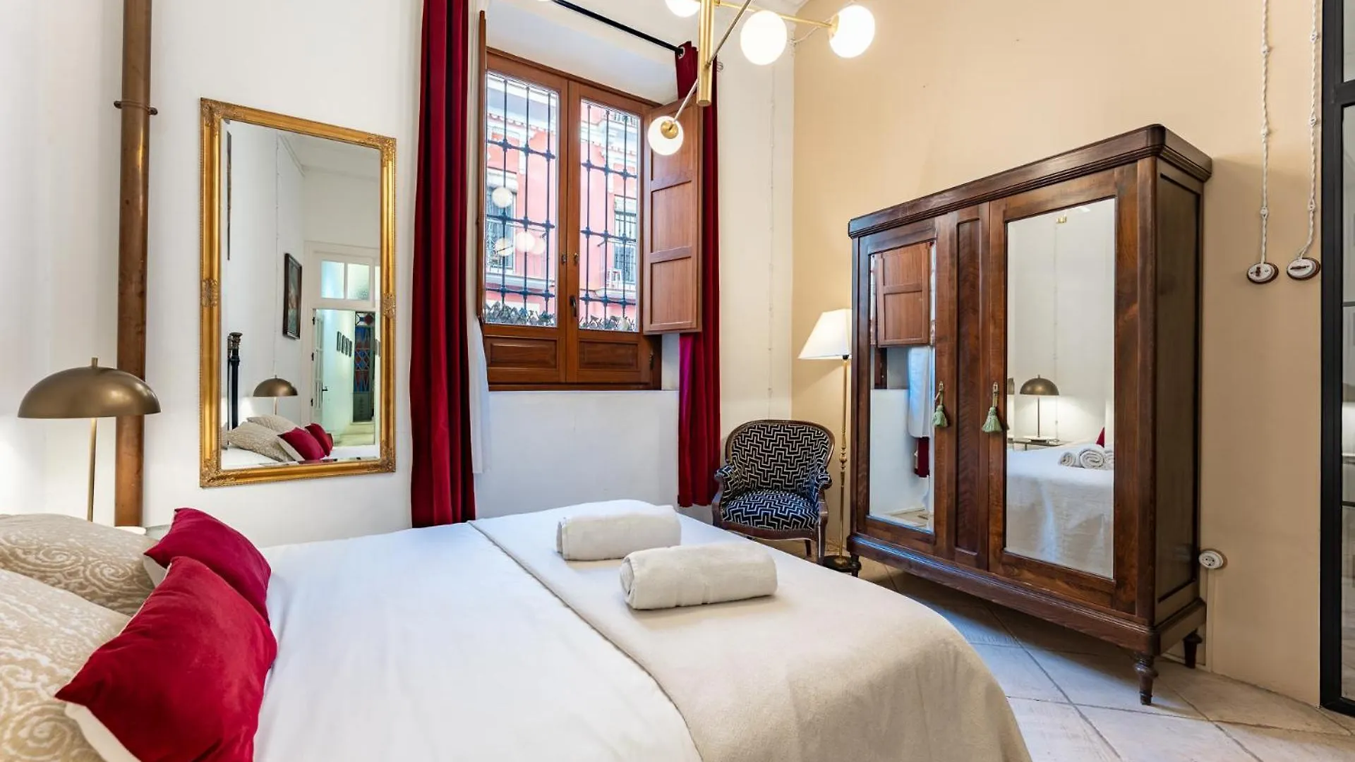 Teatro Suites Málaga Apartment